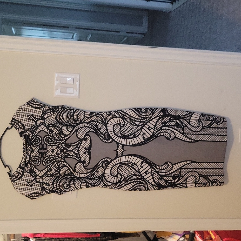 Fitted black and white dress, size 8